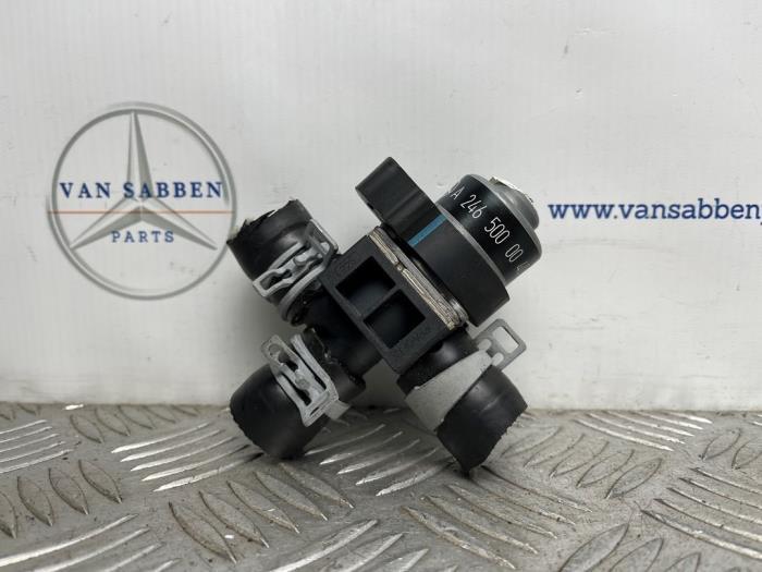 Extra waterpomp van een Mercedes A-Klasse, Auto-onderdelen, Airco en Verwarming, Mercedes-Benz, Gebruikt, 3 maanden garantie