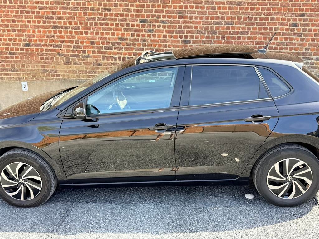 Volkswagen Polo, Auto's, Volkswagen, Voorwielaandrijving, Stof, 4 cilinders, Zwart