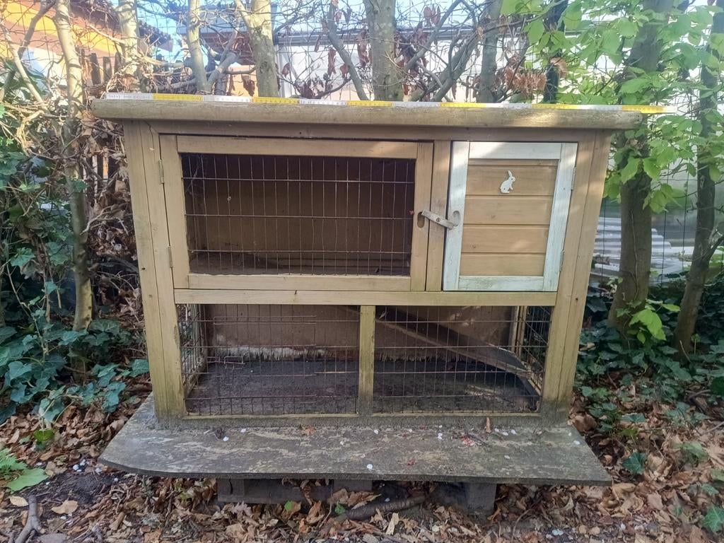 Konijnenhok te Zele, Ophalen