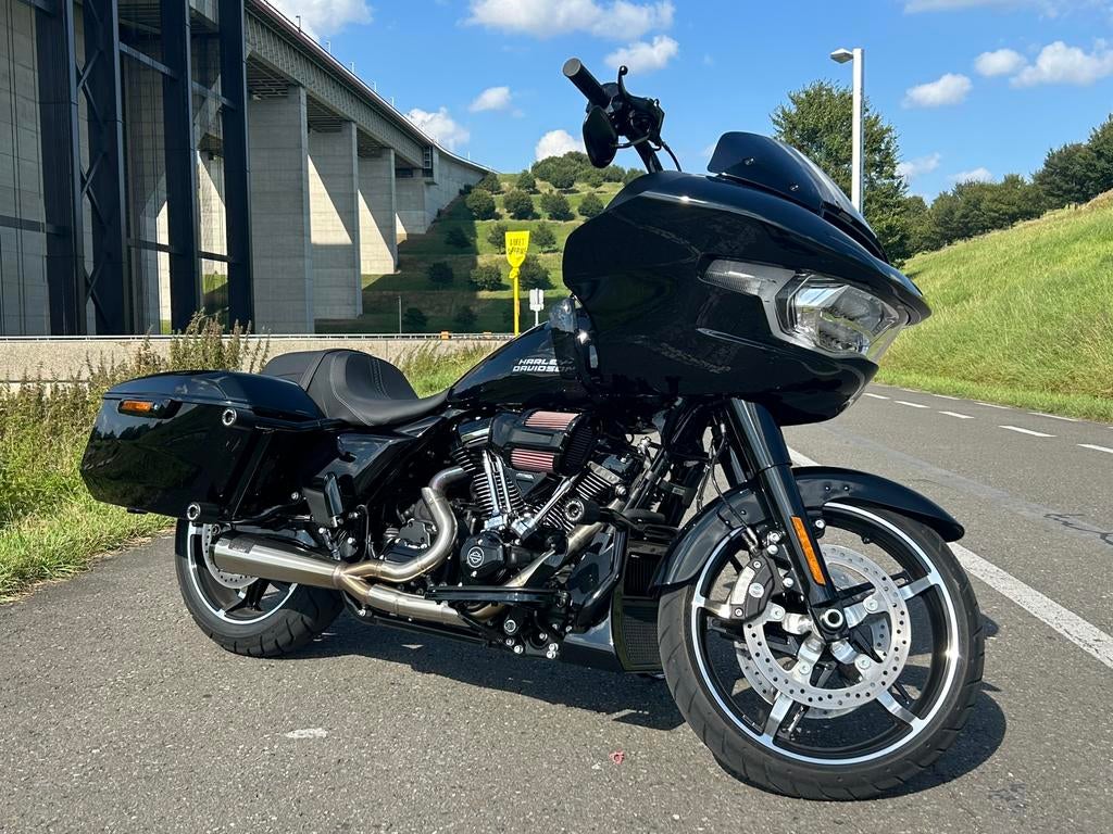 Road Glide, Plus de 35 kW, Chopper, 2 cylindres, Particulier