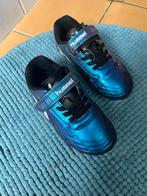 Voetbalschoenen kleuter hummel maat 26, Enlèvement, Comme neuf