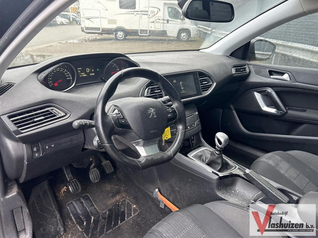 Peugeot 308 SW 1.6 BlueHDI Blue Lease Executive Pack | Pano, Zwart, 82 g/km, Te koop, Parkeersensor