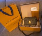 Louis Vuitton Tas Handtas pochette metis east west SMOKE, Ophalen of Verzenden, Nieuw, Bruin