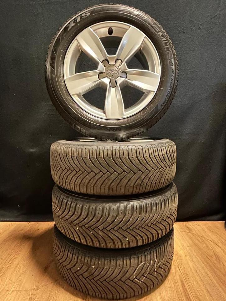 Originele Audi A1 Velgenset 5x100 + AllSeason Banden, Autos : Pièces & Accessoires, Pneus & Jantes, Pneus et Jantes, 4 Saisons
