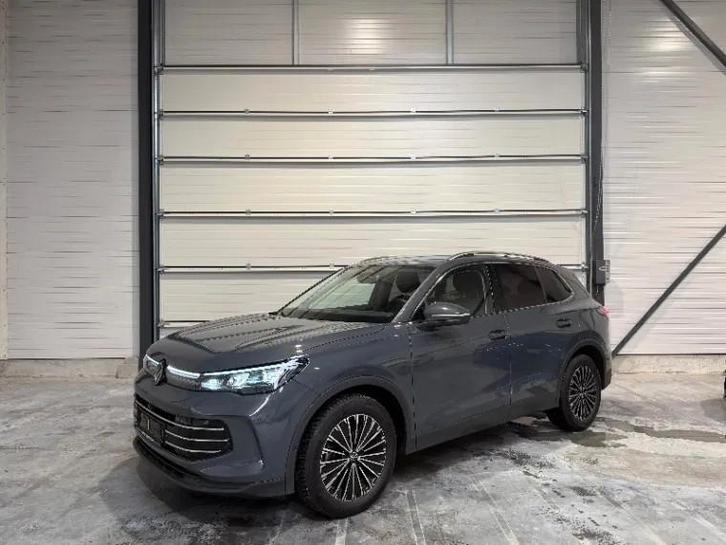 Volkswagen Tiguan Elegance (bj 2024, automaat), Auto's, Volkswagen, Bedrijf, Te koop, Tiguan, ABS, Achteruitrijcamera, Adaptive Cruise Control