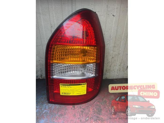 Achterlicht rechts van een Opel Zafira, Auto-onderdelen, Verlichting, Opel, Gebruikt, 3 maanden garantie, Ophalen of Verzenden