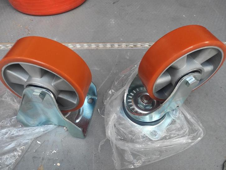 Zware last wielen 600 kg stuk, Doe-het-zelf en Bouw, Zwenkwielen, Nieuw, Ophalen