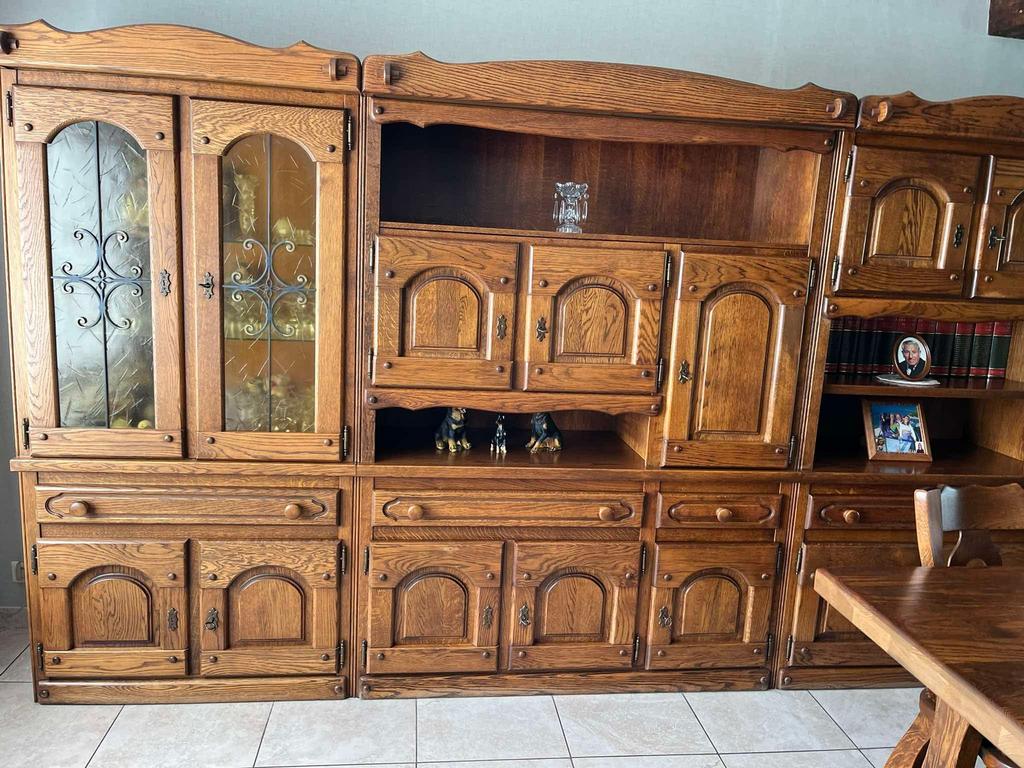 Eiken wandkast goede staat: gratis!, 250 à 300 cm, Avec tablette(s), Utilisé, Chêne