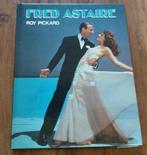 Boek: Fred Astaire in zeer goede staat., Boeken, Film, Tv en Media, Ophalen of Verzenden, Gelezen