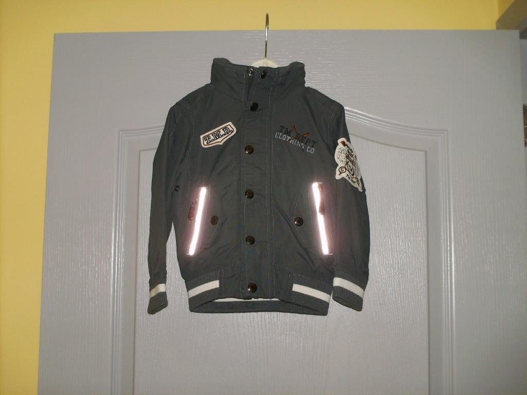 a vendre manteau enfant, Enfants & Bébés, Vêtements enfant | Taille 98, Garçon, Enlèvement ou Envoi, Autres types, JBC