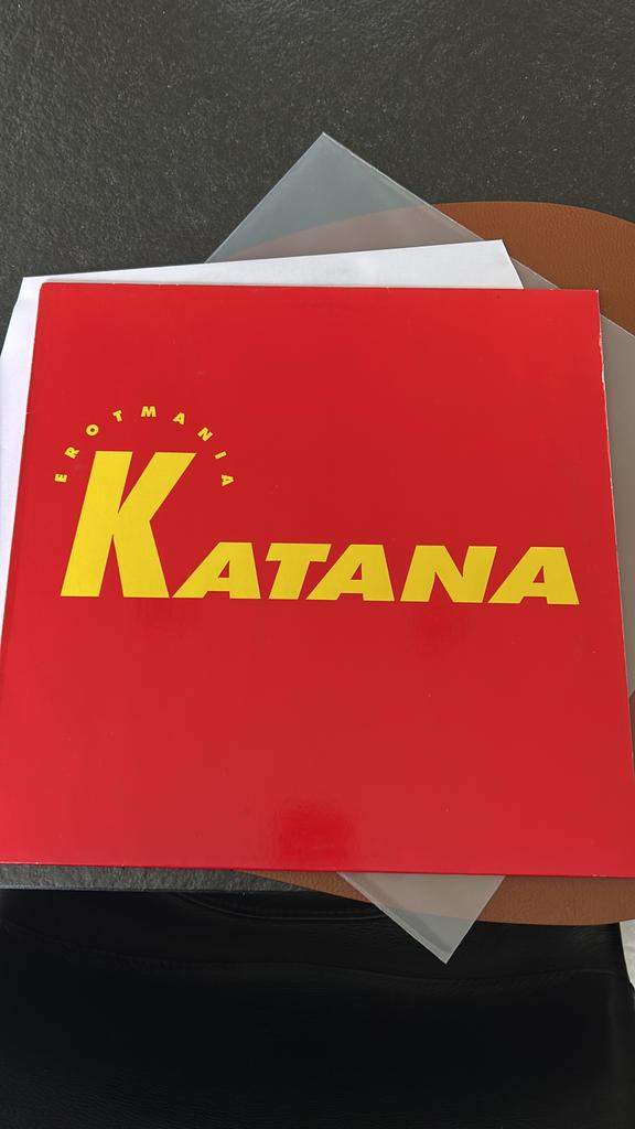 KATANA - EROTMANIA, Verzenden