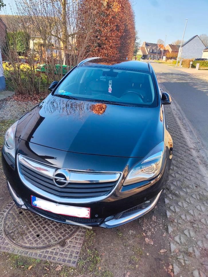 Opel insignia sports tourer 1.6 cdi ecoflex, Auto's, Opel, Particulier, Insignia, ABS, Adaptieve lichten, Airbags, Airconditioning
