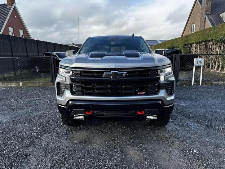 Chevrolet Silverado Trail Boss 6.2L V8 €58.900,-excl btw., Autos, Chevrolet, Particulier, Achat, Silverado, Airbags, Air conditionné