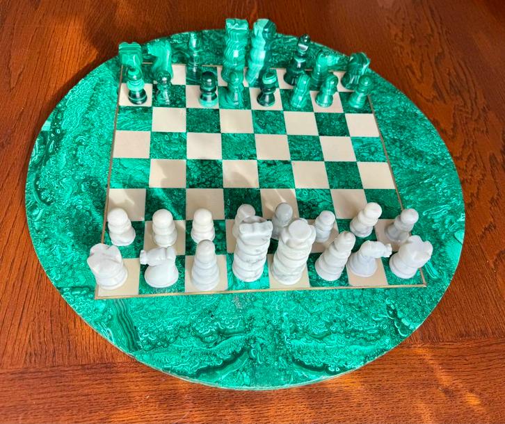 Grand jeu d’échecs en Malachite, Collections, Minéraux & Fossiles, Enlèvement ou Envoi