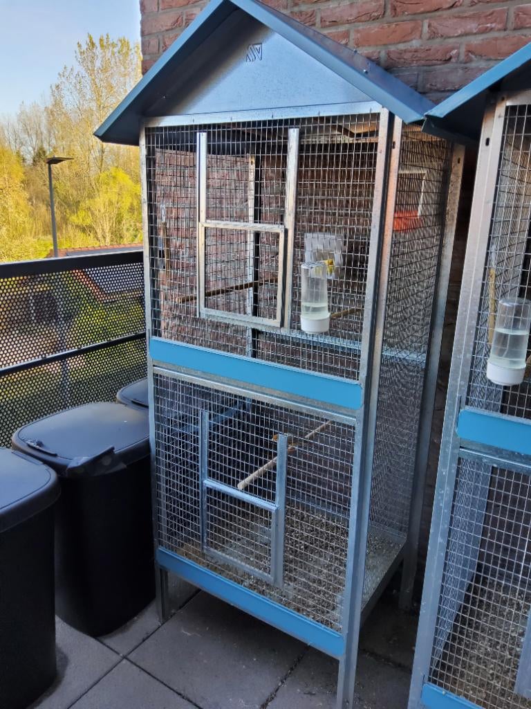 Vogelkooi buiten, Ophalen, Zo goed als nieuw