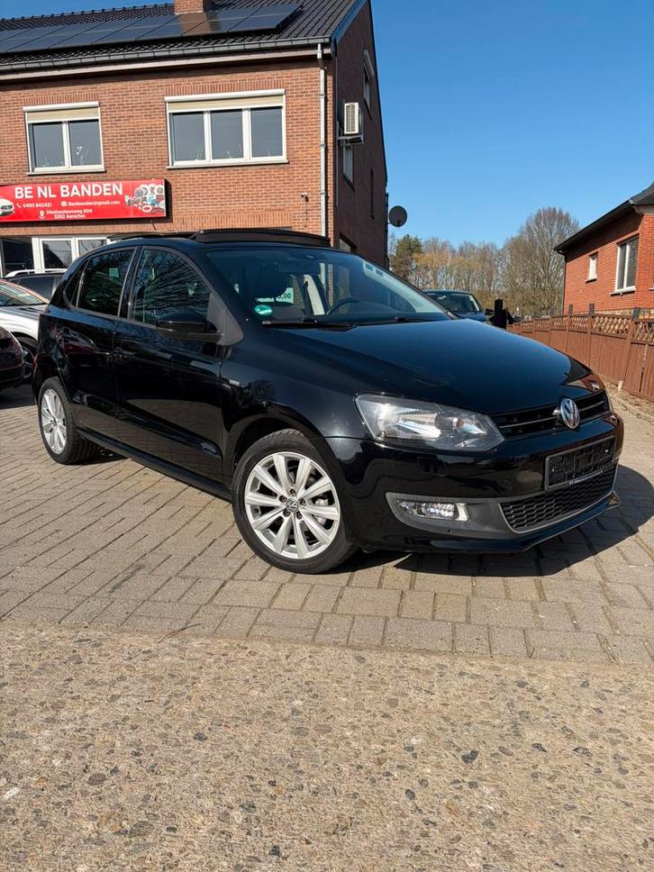 Vw polo 1.2 benzine panorama dak 97000 km, Auto's, Volkswagen, Bedrijf, Te koop, Polo, Benzine, Euro 5, 5 deurs, Handgeschakeld