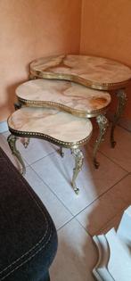 3 bijzettafels marmer, Enlèvement