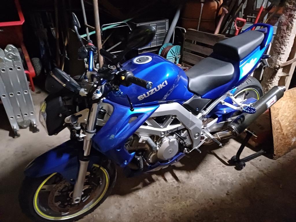 Suzuki sv1000s, 2 cilinders, Sportuitlaat, Particulier, Meer dan 35 kW