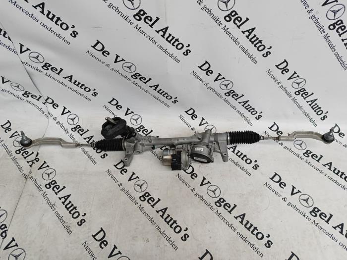 Boîtier de direction assistée d'un Mercedes GLA, 3 mois de garantie, Utilisé, -, -