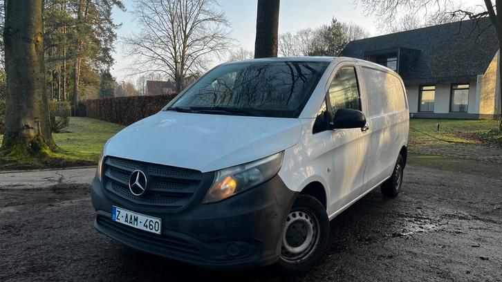 Mercedes Vito 114cdi automatique en parfait état, Autos, Camionnettes & Utilitaires, Entreprise, Achat, ABS, Airbags, Air conditionné