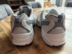 Schoenen new balance en jordans maat 42, Kleding | Dames, Schoenen, New Balance, Ophalen of Verzenden, Gedragen, Wit
