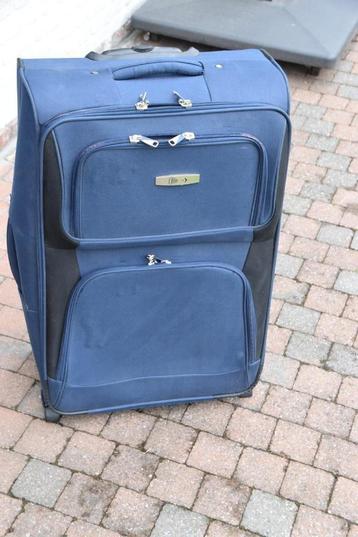 Reiskoffer   72 x 43 x 25 beschikbaar voor biedingen