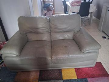 CANAPE  A DONNER beschikbaar voor biedingen