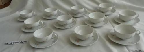 MOSA BROCANT FLORAAL ROZE GEEL 11x kop en schotel 15cl O9cm, Huis en Inrichting, Keuken | Servies, Zo goed als nieuw, Verzenden