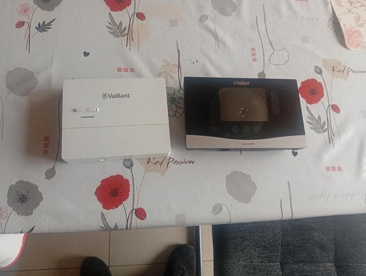 Thermostaat, Doe-het-zelf en Bouw, Thermostaten, Zo goed als nieuw, Slimme thermostaat, Ophalen