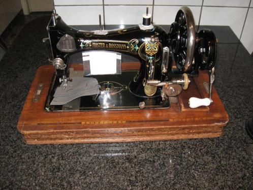 Naaimachine (leerstikker), Hobby en Vrije tijd, Naaimachines en Toebehoren, Gebruikt, Naaimachine, Ophalen