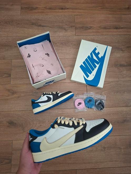 Travis Scott  Air Jordan 1 Low - Fragment - 38/39/43, Kleding | Heren, Schoenen, Ophalen