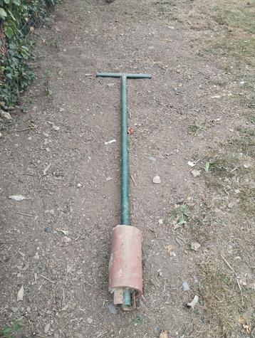 Poteau de linge  beschikbaar voor biedingen