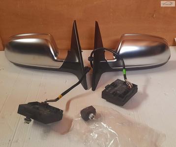 Buitenspiegel set Audi A5 8F Coupe / Cabrio inklap 14-pins beschikbaar voor biedingen