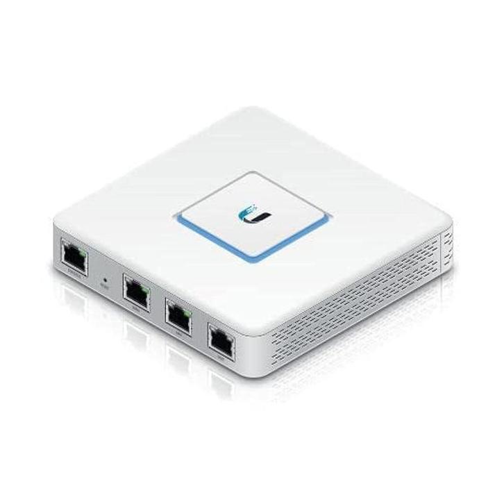 Ubiquiti Unifi Security Gateway (USG), Computers en Software, Routers en Modems, Zo goed als nieuw, Router, Ophalen
