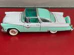 Ford Fairlane - Crown Victoria 1955 - Échelle 1/18, Comme neuf, Voiture, Enlèvement ou Envoi