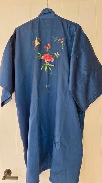 Kamerjas viscose (satijnlook) met borduurwerk XL.  beschikbaar voor biedingen