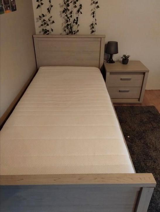 Volledige tiener slaapkamer, Huis en Inrichting, Slaapkamer | Matrassen en Bedbodems, Gebruikt, Matras, Ophalen