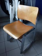 Design Howe stoel 40/4 van David Rowland, Huis en Inrichting, Stoelen, Vijf, Zes of meer stoelen, Metaal, Design, Gebruikt