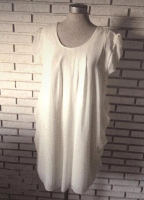 Robe blanche - Molly Bracken - M, Vêtements | Femmes, Robes, Comme neuf, Taille 38/40 (M), Blanc, Enlèvement ou Envoi