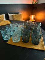 14 waterglazen, 6 lichtblauw & 8 antracietgrijs, Ophalen of Verzenden, Nieuw, Waterglas