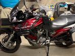 Transalp 700 v. Met 70 pk, Motoren, 2 cilinders, Meer dan 35 kW, Sport, Particulier