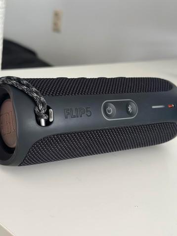 JBL flip 5 speaker (niet veel gebruikt) beschikbaar voor biedingen