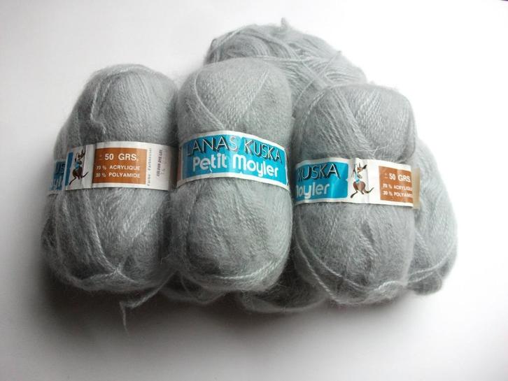 8 bollen Breigaren Lanas Kuska GRIJS, Hobby en Vrije tijd, Breien en Haken, Breien, Ophalen of Verzenden