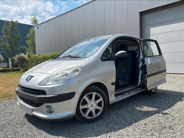 Peugeot 1007 1.4iBenzine/08:2006/Airco/95.000Km!/ 2.650€ beschikbaar voor biedingen