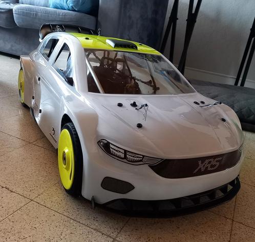 Mcd xr5 in goede staat, Hobby en Vrije tijd, Modelbouw | Radiografisch | Auto's, Gebruikt, Auto onroad, Benzine, Overige schalen