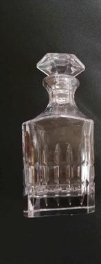 carafe en cristal de sèvre, Enlèvement