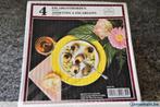Assiettes a escargots en porcelaine blanche neuf, Ophalen of Verzenden, Nieuw, Porselein, Bord(en)