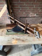 Oude grote zware verstekzaag, zie foto's., Doe-het-zelf en Bouw, Gereedschap | Handgereedschap, Ophalen, Zo goed als nieuw