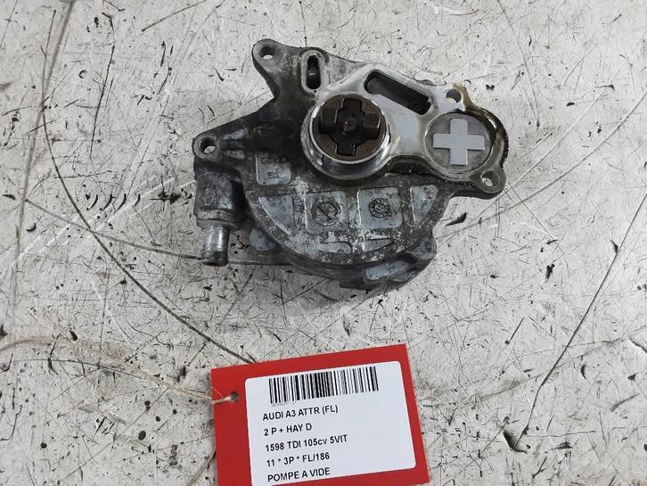 VACUUMPOMP Audi A3 (8P1) (01-2003/08-2012) (03L145100), Auto-onderdelen, Motor en Toebehoren, Audi, Gebruikt