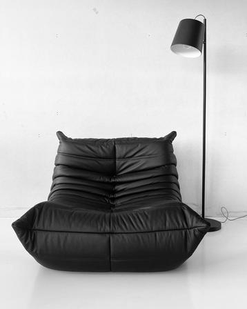 Togo ligne roset zwart lederen lounge beschikbaar voor biedingen